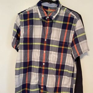 American Eagle Button Up